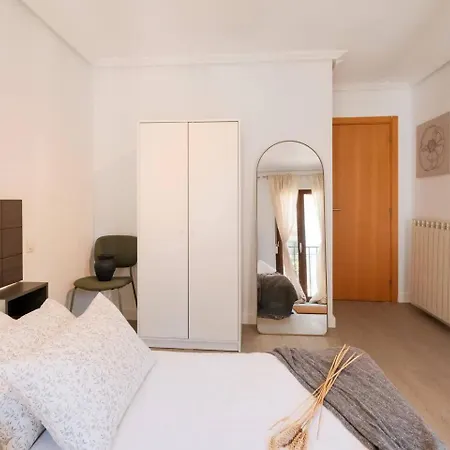 아파트 Atico Cierzo | Nuevo Duplex Terraza | Wifi | 1 Br 사라고사