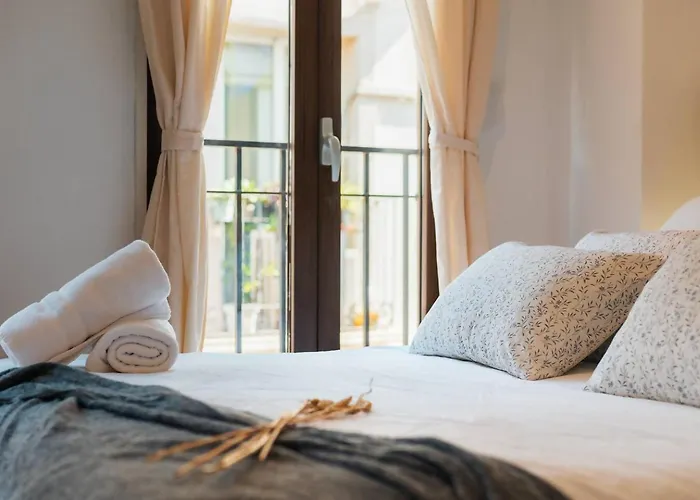 Apartment Atico Cierzo | Nuevo Duplex Terraza | Wifi | 1 Br