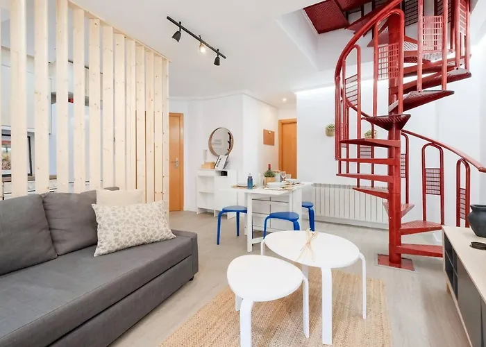 Apartment Atico Cierzo | Nuevo Duplex Terraza | Wifi | 1 Br