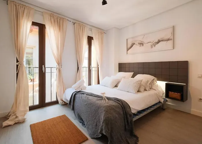 Atico Cierzo | Nuevo Duplex Terraza | Wifi | 1 Br Zaragoza